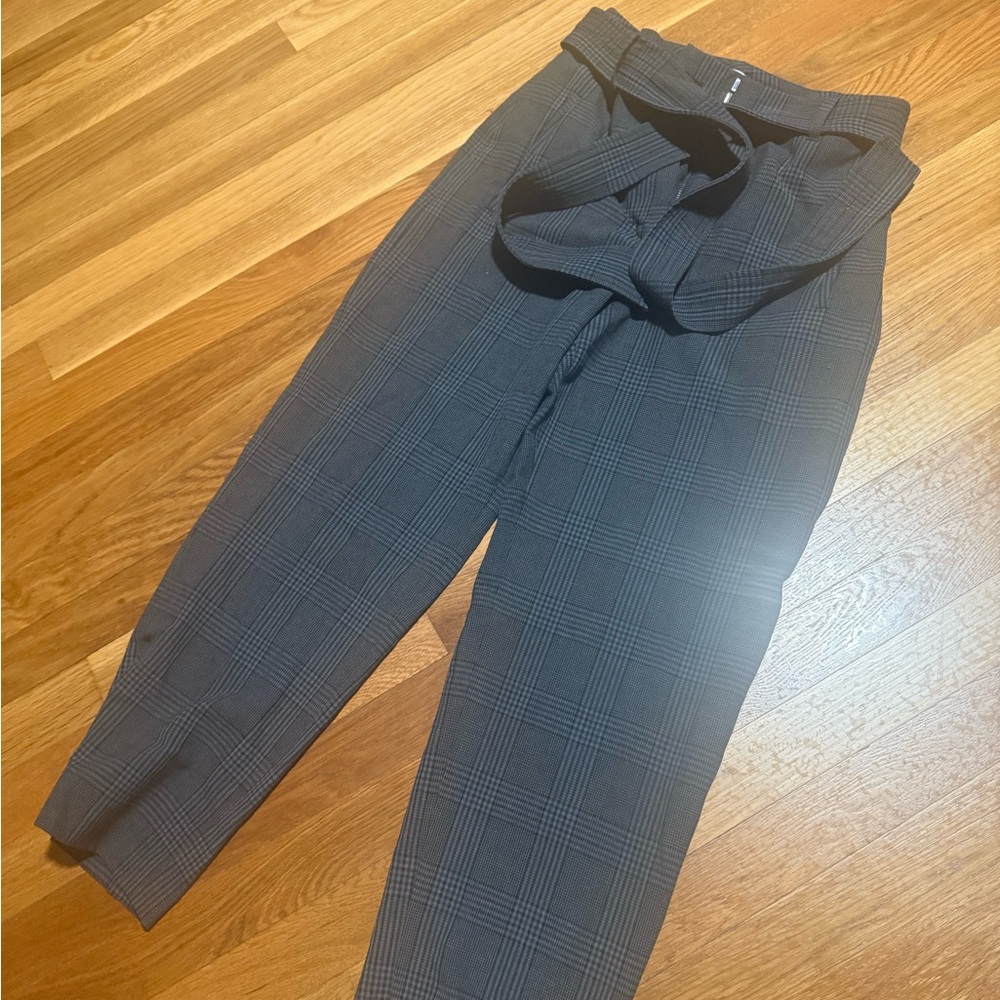 Wilfred Checkered Trousers in Black and Gray